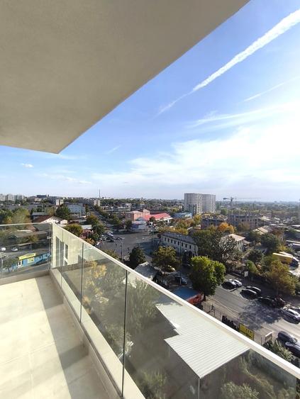 Apartament cu 2 camere decomandat în Parcul Carol