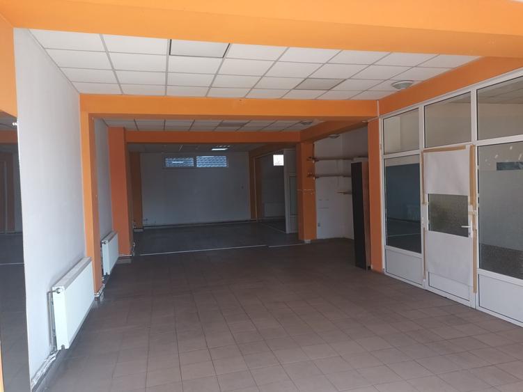 Spațiu comercial, de 200 mp, în Câmpulung Muscel