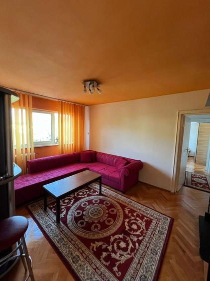 Apartament cu 3 camere semidecomandat, mobilat în Olimpia-Stadion