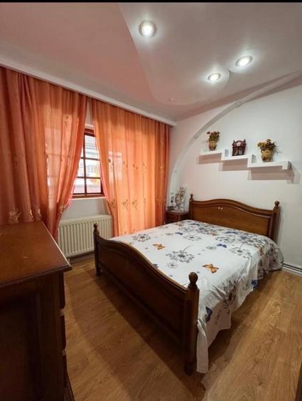 Apartament cu 2 camere decomandat, mobilat în Filiași