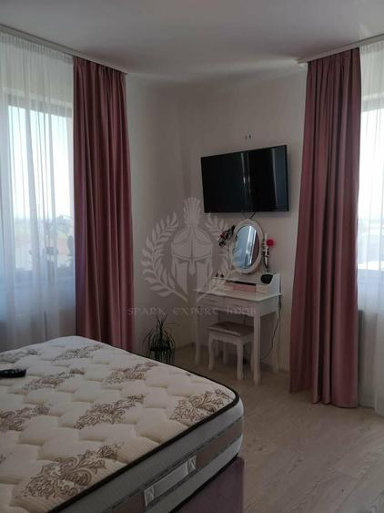 Apartament cu 3 camere decomandat, mobilat în Albert