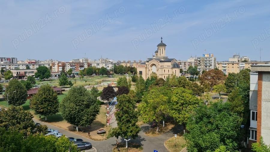 Apartament cu 2 camere decomandat în Micălaca