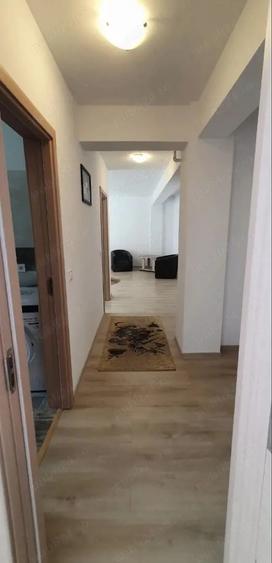 Apartament cu 2 camere decomandat în Trivale