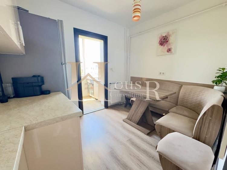 Apartament cu 3 camere decomandat, mobilat în Girocului