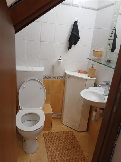 Casă cu 4 camere cu Teren 250 Mp în Iancu Nicolae