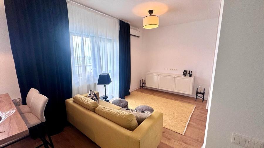 Apartament cu 2 camere semidecomandat, mobilat în Sisești
