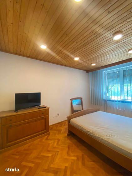 Apartament cu 2 camere semidecomandat în Micro 17