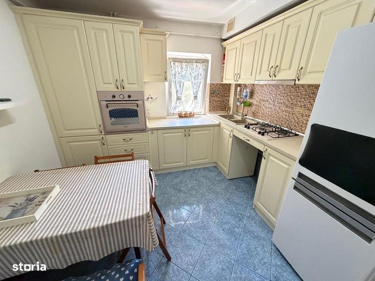 Apartament cu 2 camere decomandat în Metalurgie