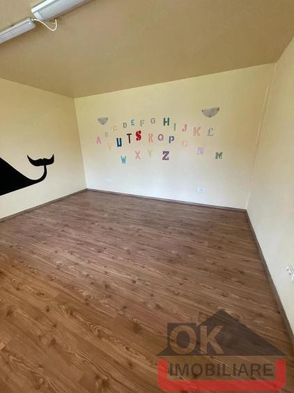 Casă cu 5 camere cu Teren 1500 Mp în Sânnicolau Mic