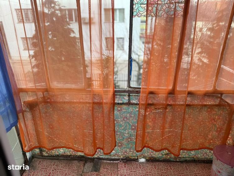 Apartament cu 2 camere semidecomandat în Micro 5