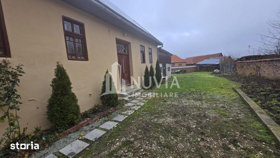 Casă cu 2 camere cu Teren 500 Mp în Gârbova