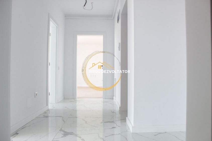 Apartament cu 4 camere decomandat în Theodor Pallady