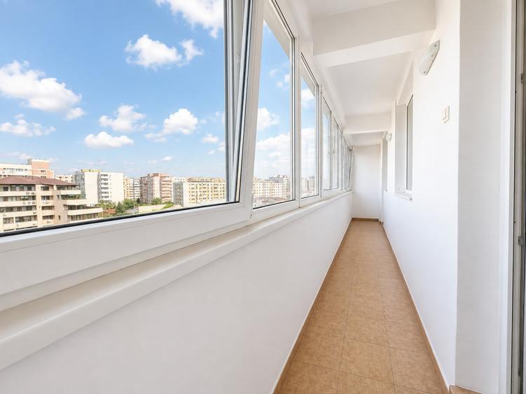 Apartament cu 3 camere decomandat în Iancului