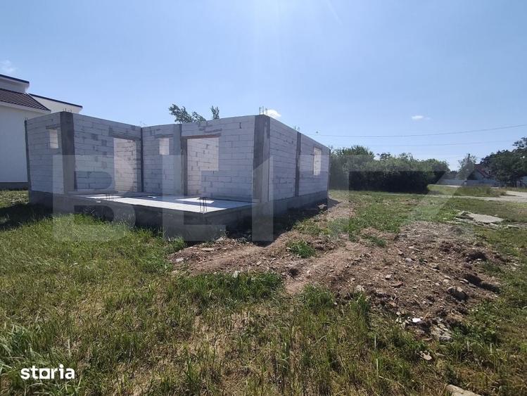 Casă cu 3 camere cu Teren 630 Mp în Nojorid