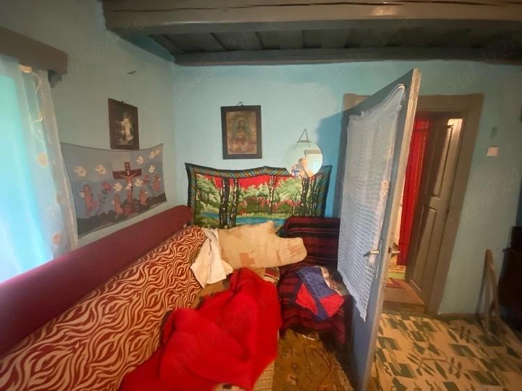 Casă cu 1 camere cu Teren 10 Mp în Geaca