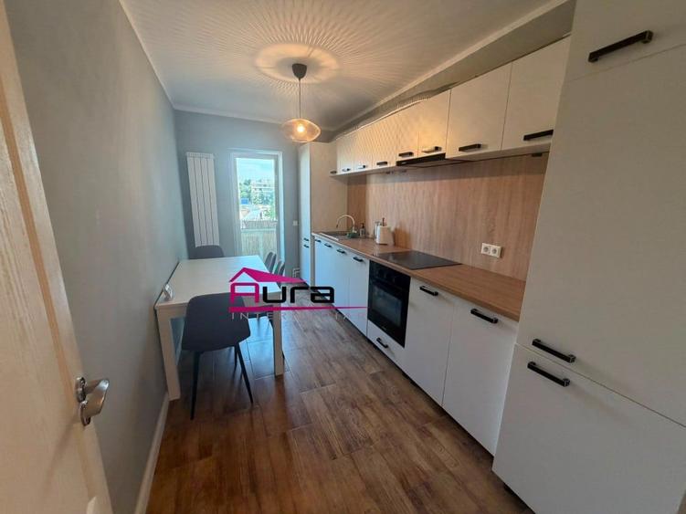Apartament cu 3 camere nedecomandat în Central