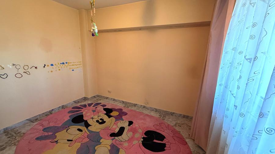 Apartament cu 4 camere decomandat în P-ța Muncii