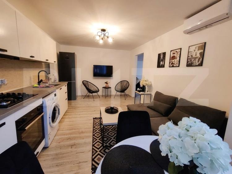 Apartament cu 3 camere semidecomandat, mobilat în Take Ionescu