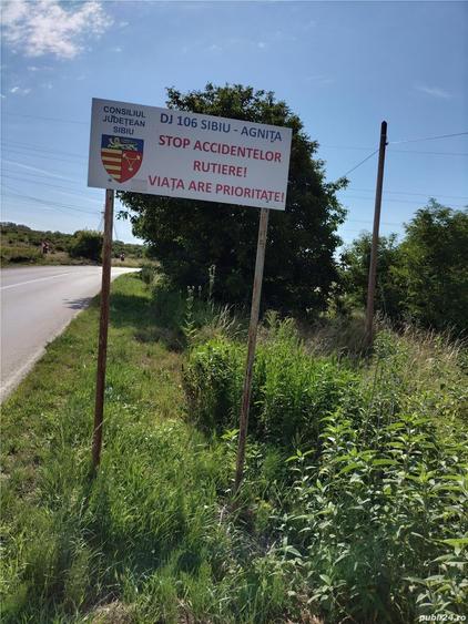 Teren de 4200 mp, în Nord