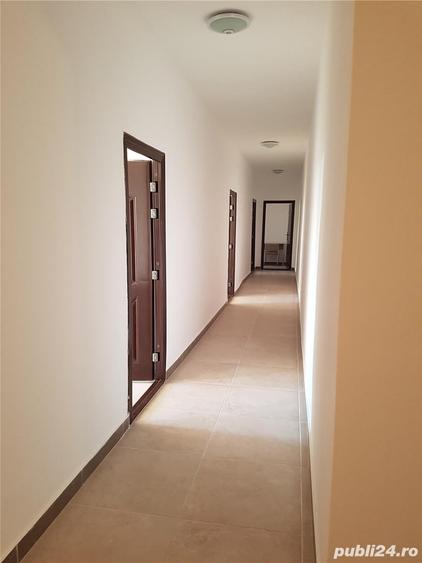 Apartament cu 6 camere decomandat în Central