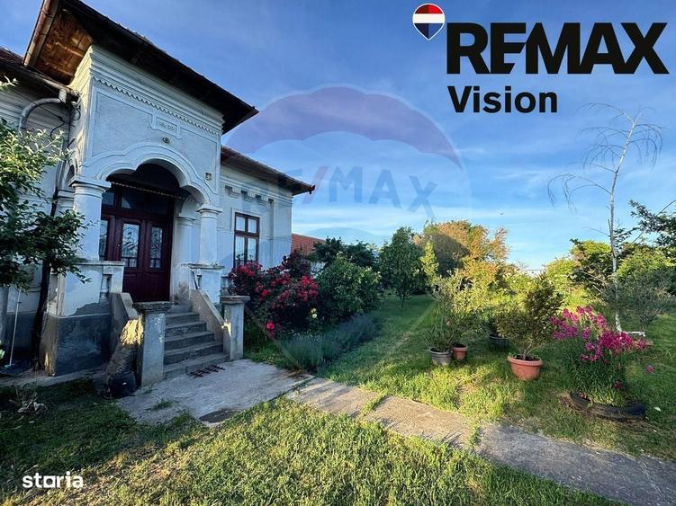 Casă cu 4 camere în Catane