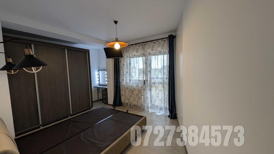 Apartament cu 3 camere semidecomandat în Cug