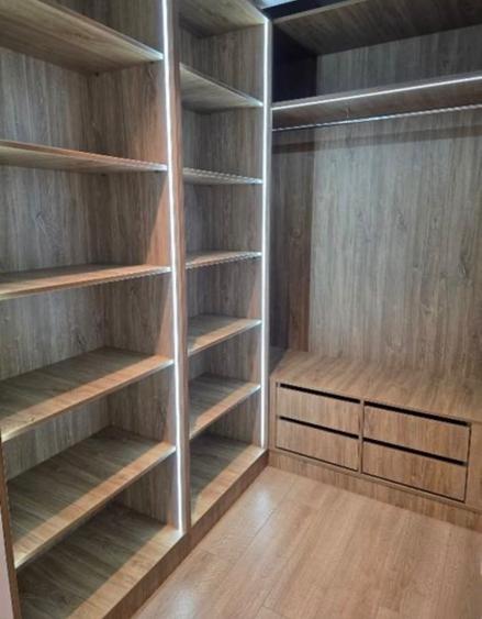 Casă cu 4 camere cu Teren 410 Mp în Tunari
