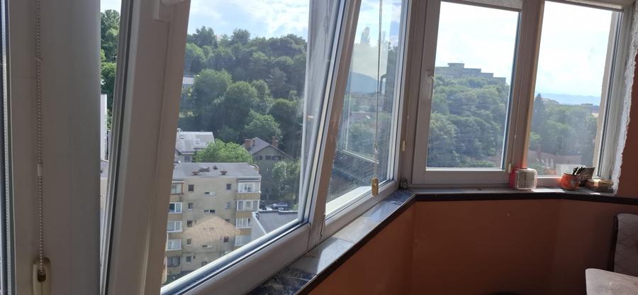 Apartament cu 2 camere decomandat în Griviței