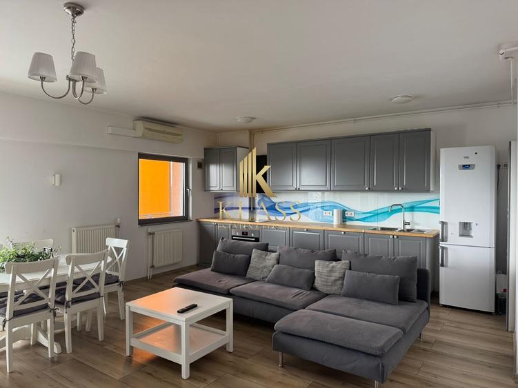 Apartament cu 3 camere decomandat, mobilat în Doamna Ghica