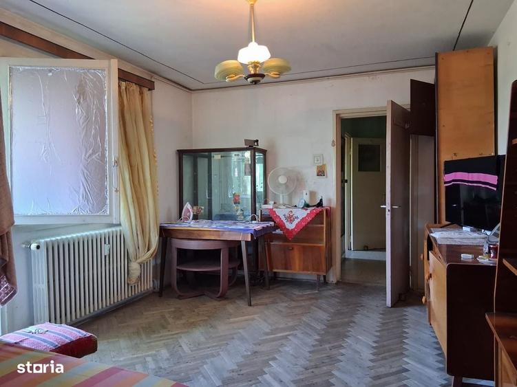 Apartament cu 3 camere decomandat în Nicolae Grigorescu