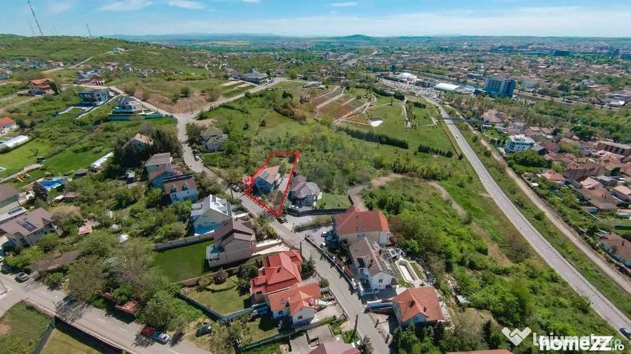 Casă cu 1 camere cu Teren 1000 Mp în Central