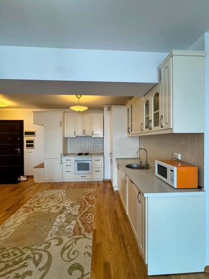 Apartament cu 2 camere decomandat în Pipera