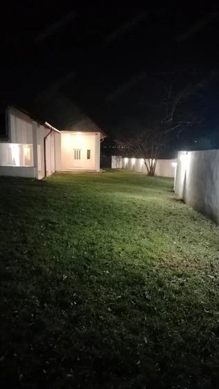 Casa spa?ioasa Mice?ti, Arge?, teren generos 2.500 mp, COMISION 0% - 5
