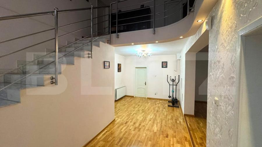 Casa individuala in zona Lama - oportunitate unica - 10