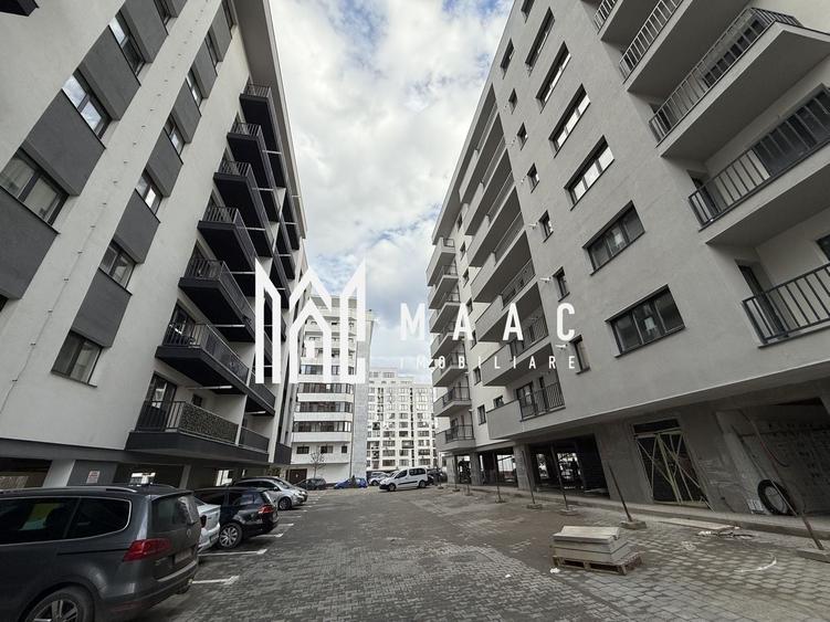 Apartament cu 4 camere decomandat în Mihai Viteazul