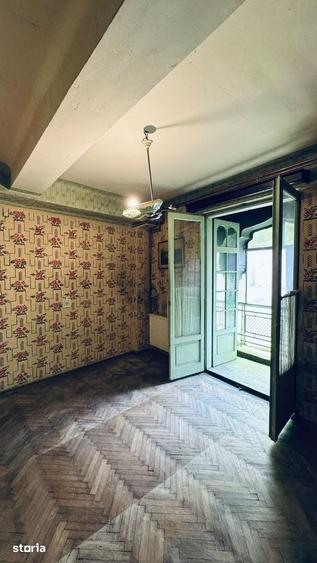 Apartament cu 4 camere decomandat în Centrul Istoric