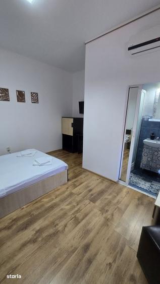 Vila Eforie Sud P+M Ultracentrala 10 camere cu bai la cheie - 9