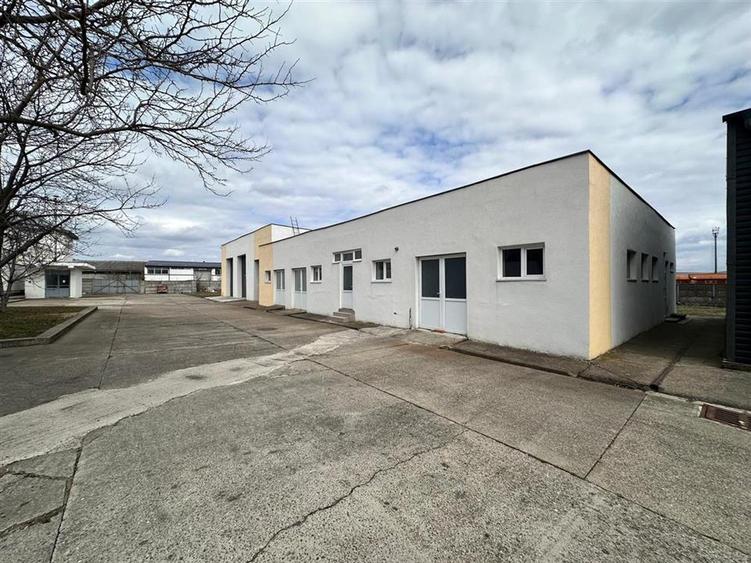 Spațiu industrial, de 2,000 mp, în Sud-Est