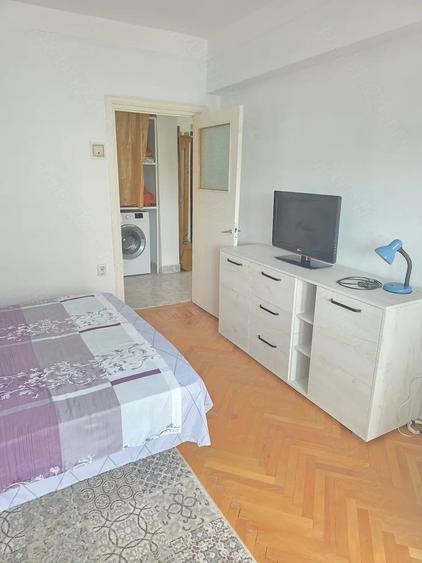 Apartament cu 2 camere decomandat în Buzaului