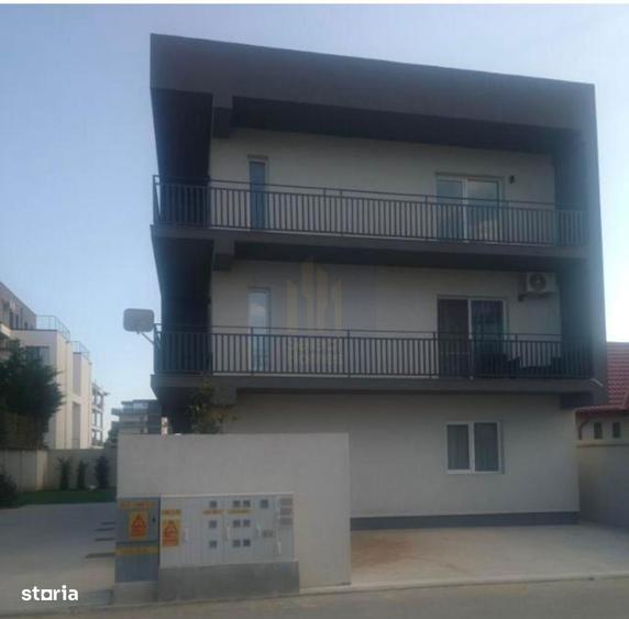 Apartament cu 3 camere semidecomandat, mobilat în Central