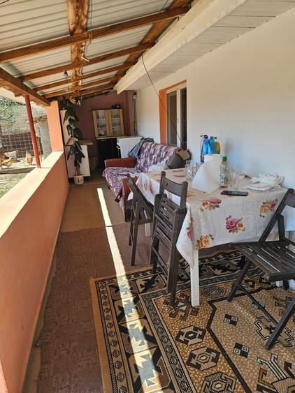 Casă cu 3 camere în Secuia