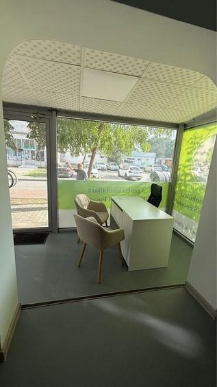 Apartament cu 2 camere decomandat în Exterior Vest