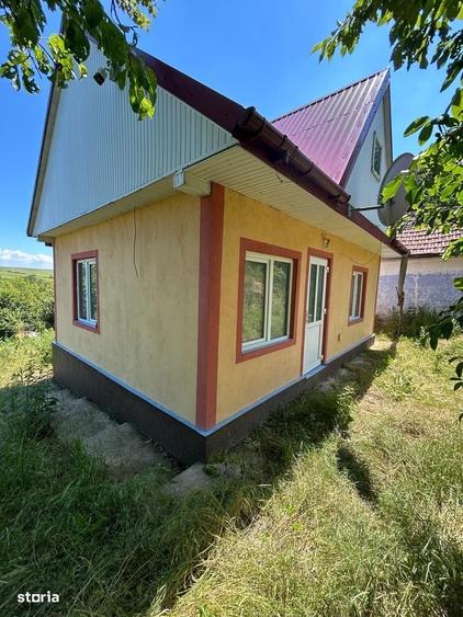 Casă cu 2 camere cu Teren 1200 Mp în Schitu Duca