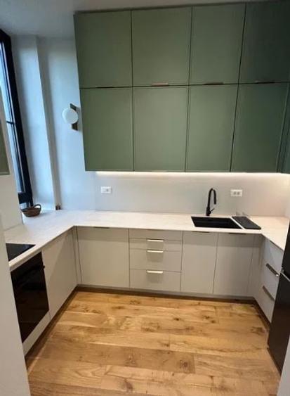 Apartament cu 4 camere decomandat, mobilat în 13 Septembrie