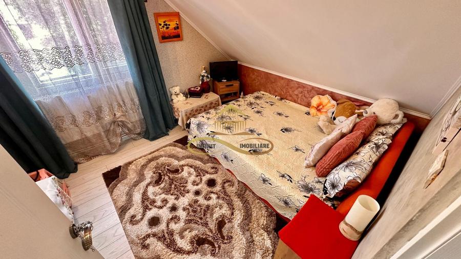 Casă individuală cu 4 camere cu Canalizare în Șerbănești