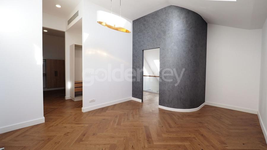 Apartament duplex spatios cu 4 camere | vedere padure | 3 garaje - 15