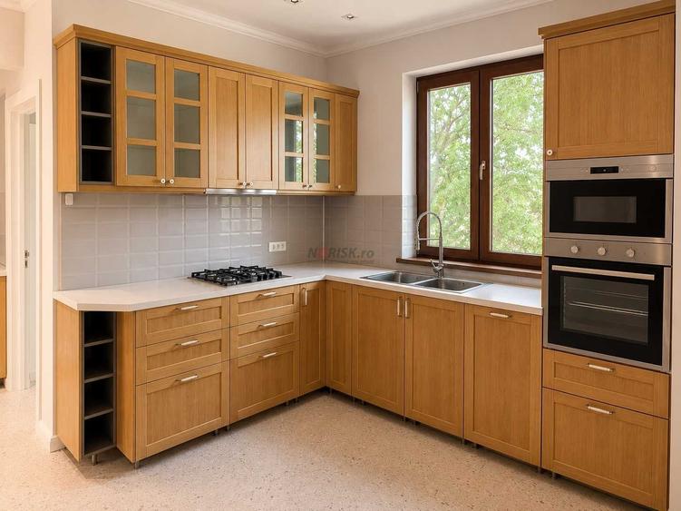 Apartament cu 3 camere semidecomandat, mobilat în P-ța Rosetti