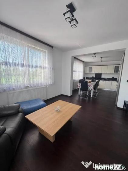 Casă cu 5 camere cu Teren 450 Mp în Rădăuți