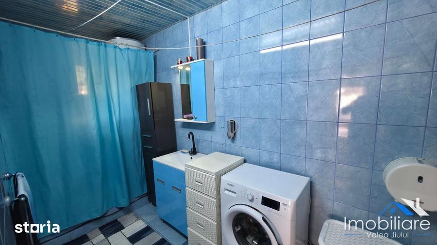 Casă cu 4 camere cu Teren 268 Mp în Central