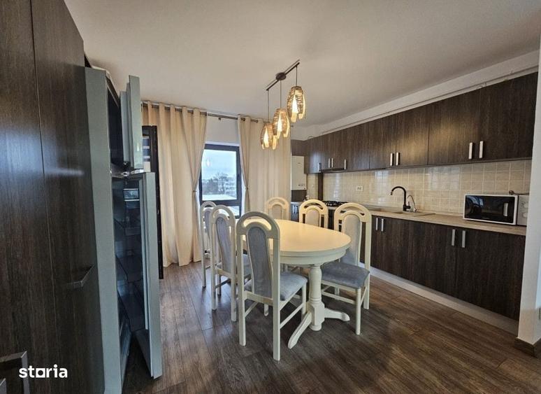 Apartament cu 3 camere în Tătărași